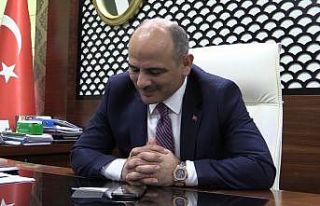 10 gündür hemşire annesiyle görüşemeyen çocuğa...