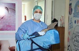 15 günlük bebek Covid-19’u yendi