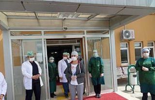 15 yıllık hemşire koronayı yendi