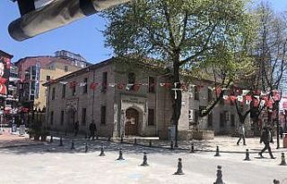 220 yıllık Yazici Zade Hüseyin Bey Camisi’nde...