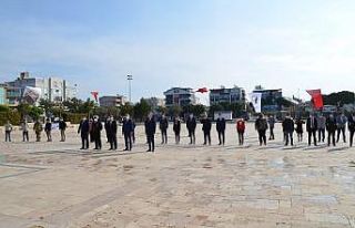 23 Nisan Didim’de çelenk töreniyle kutlandı