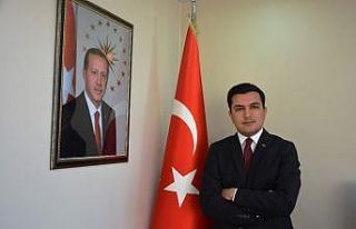 23 Nisan doğumluların pastaları kaymakamdan