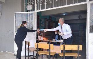 23 Nisan hediyesi Şahinbey’den