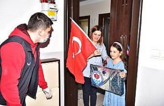 23 Nisan sabahına süprizle uyandılar