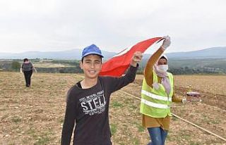 23 Nisan’da çifte mutluluk yaşadılar