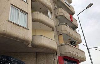 2. kattan düşen 1 yaşındaki bebek ağır yaralandı