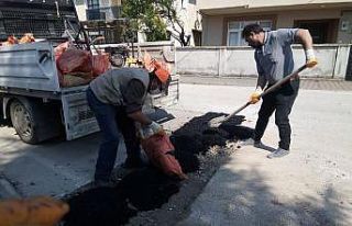 2 mahallede asfalt yama çalışması yapıldı
