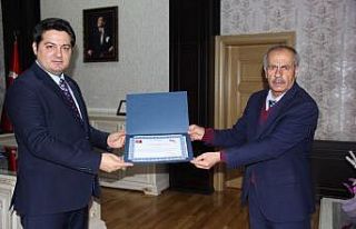 40 yılda 15 kaymakama şoförlük yaptı