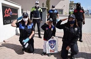 6 yaşına giren Adem Efe’nin polis olma hayali...