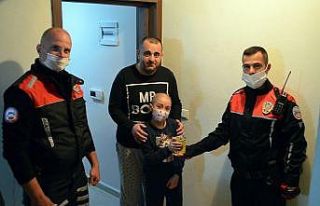 9 yaşındaki Gülsen Ceylin’den anlamlı davranış