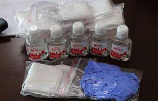 Adapazarı Belediyesinden basın mensuplarına dezenfektan