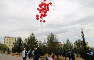 Adıyamanlı çocuklar 23 Nisan’ı evlerinde kutladı