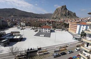 Afyon Zafer Meydanı boş kaldı