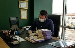 AGD mesafeleri kitapla kapatıyor