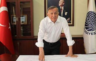 Akay: "Hizmette salgın dönemi kaldığı yerden...