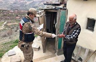 Akçadağ’da sosyal yardımlar dağıtılmaya başlandı