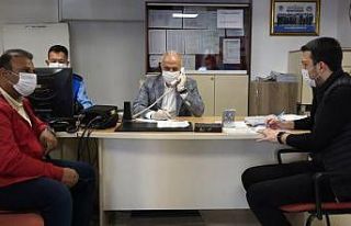 Akdeniz Belediyesi 65 mahallede 20 bin ekmek dağıttı