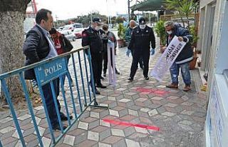Akhisar Belediyesi sosyal mesafe çizgisi çekti