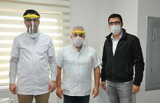 Akşehir Belediyesinden siperlik maske