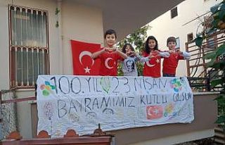 Alanyalı minikler asırlık coşkuyu evlerine taşıdı
