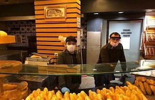 Alaplı’da yüz koruyucu maske üretimi başladı