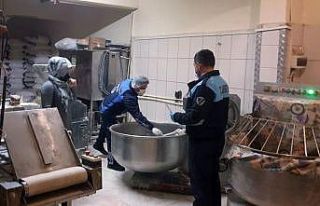 Aliağa zabıtası fırın denetimlerini sürdürüyor