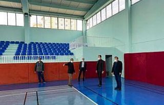 Altıntaş Kapalı Spor Salonu yenileniyor