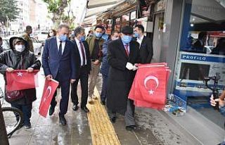 Amasya Belediye Başkanı Sarı, esnaf ve vatandaşlara...
