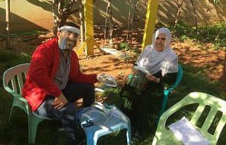 Anne yüreği korona virüse karşı kolları sıvadı