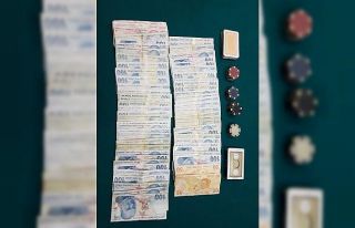 Antalya’da kafeye kumar baskını