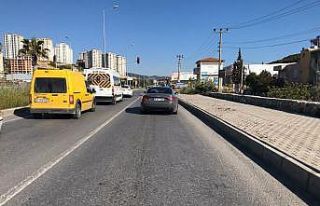 Arabayı kaçırdı, drift attı, kovalamaca sonucu...