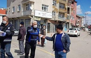 Aşkale Belediyesi 3 bin 500 maske dağıttı