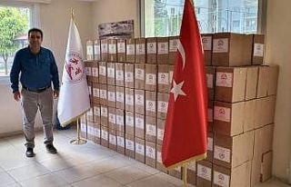 ASKF’den kulüp ve ailelere gıda ve temizlik malzemesi...