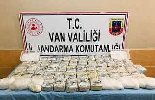 At sırtında 22 kilo eroin ve 8 kilo metamfetamin...