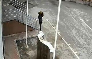 Atatürk büstünü çalan kişilerden 2’si yakalandı