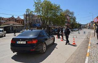 Ayvalık’ta özel araçlara Kovid 19 freni