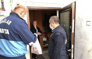 Bağlar Belediyesinden yetim ve öksüz çocukları...