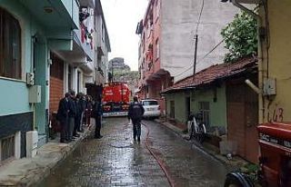 Bahçede iftar hazırlığı yaparken tüp patladı