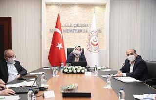 Bakan Selçuk, TÜRMOB ve TOBB Başkanları ile video...