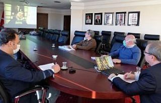 Bakan Zehra Zümrüt Selçuk, hastanesi olan üniversitelerin...