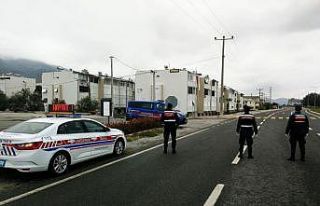 Balıkesir’de 13 aranan şahıs yakalandı