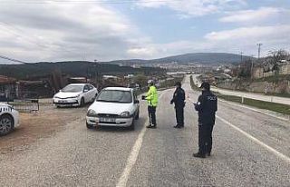 Balıkesir’de sokağa çıkan 625 kişiye ceza kesildi