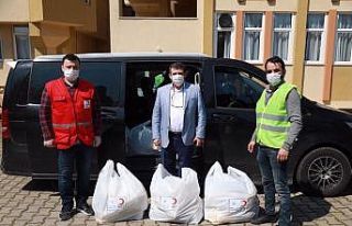 BANÜ’den ihtiyaç sahibi öğrencilere gıda desteği