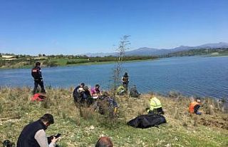 Baraj gölünde kaybolan gencin cesedi bulundu