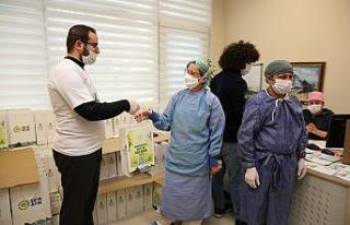 Başakşehir Belediyesi sağlık çalışanlarının...