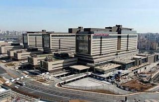 Başakşehir Şehir Hastanesi’nin eczane ve depolama...