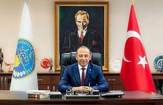 Başkan Akın’dan İstiklal Marşını birlikte...