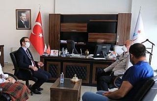 Başkan Akman’dan sağlık çalışanlarına moral...