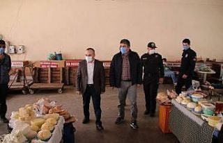 Başkan Allar ve Kaymakam Ünsal pazar yerlerini inceledi