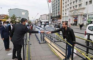 Başkan Asya’dan vatandaşlara maske